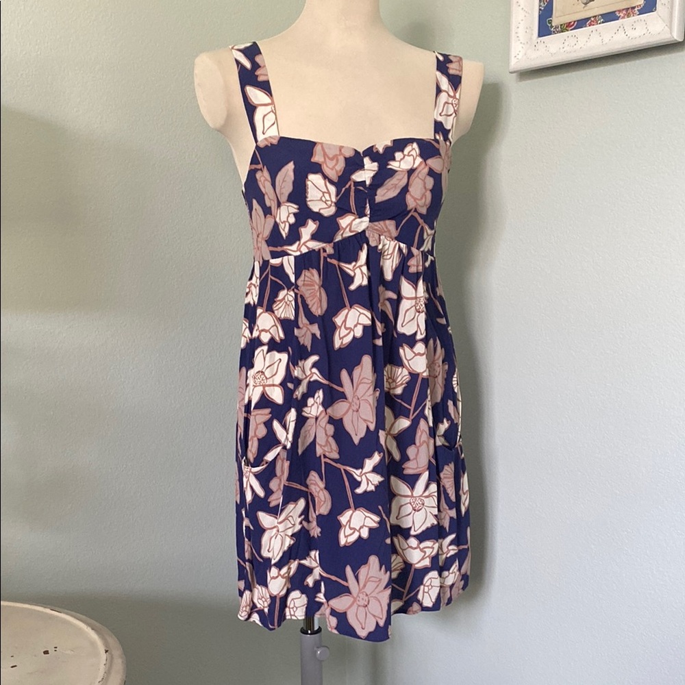 Cinnamon Girl Beach dress size small NWT